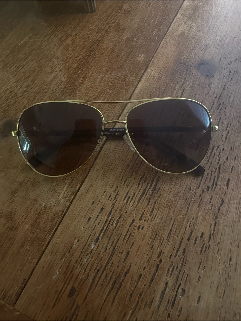 Coach sunglasses w/case